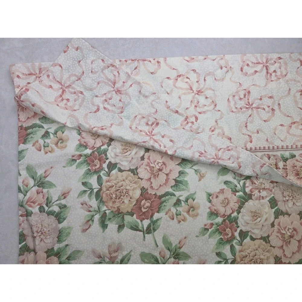 Vintage 80 90s Cottagecore Grandmillennial Floral Drapes Pink Bow Ribbons Chintz